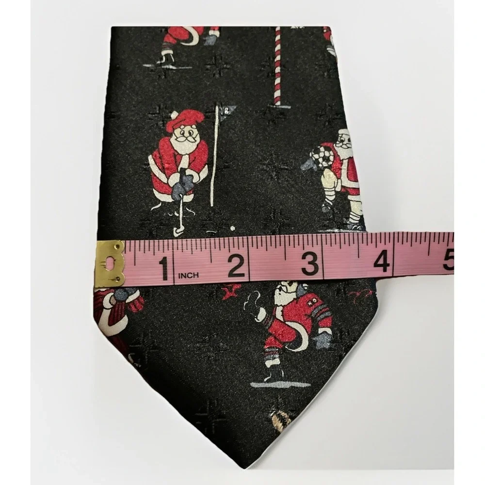 Mickey Mouse Mickey‎ & Co Santa Neck Tie 100% Silk